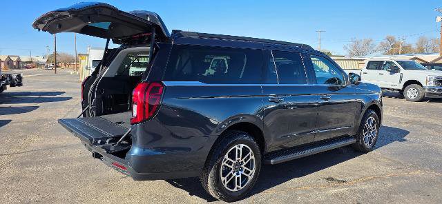 Certified 2025 Ford Expedition Max Active AWD/4WD image 5