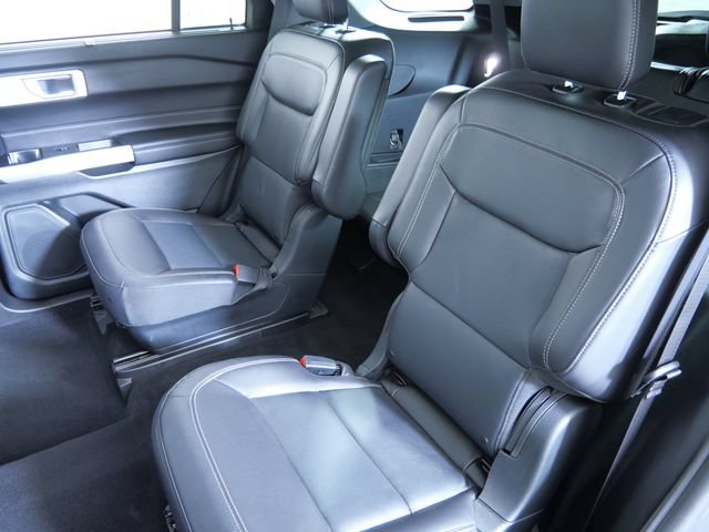 Certified 2023 Ford Explorer Limited w/ Limited Technology Package AWD/4WD image 14