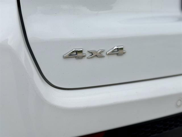 Used 2024 Jeep Compass Limited AWD/4WD image 4