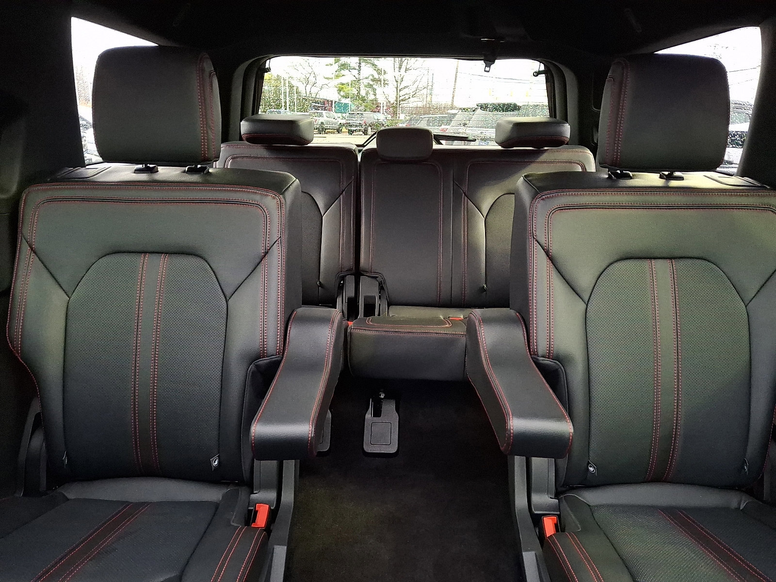 Certified 2023 Ford Expedition Limited image 19