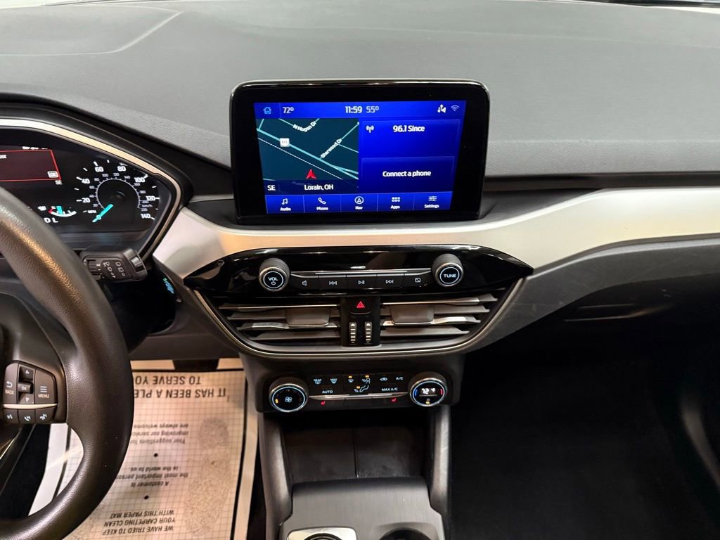 Certified 2020 Ford Escape SE image 26