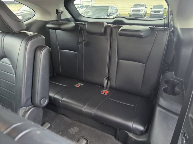 Used 2022 Toyota Highlander XLE FWD image 17
