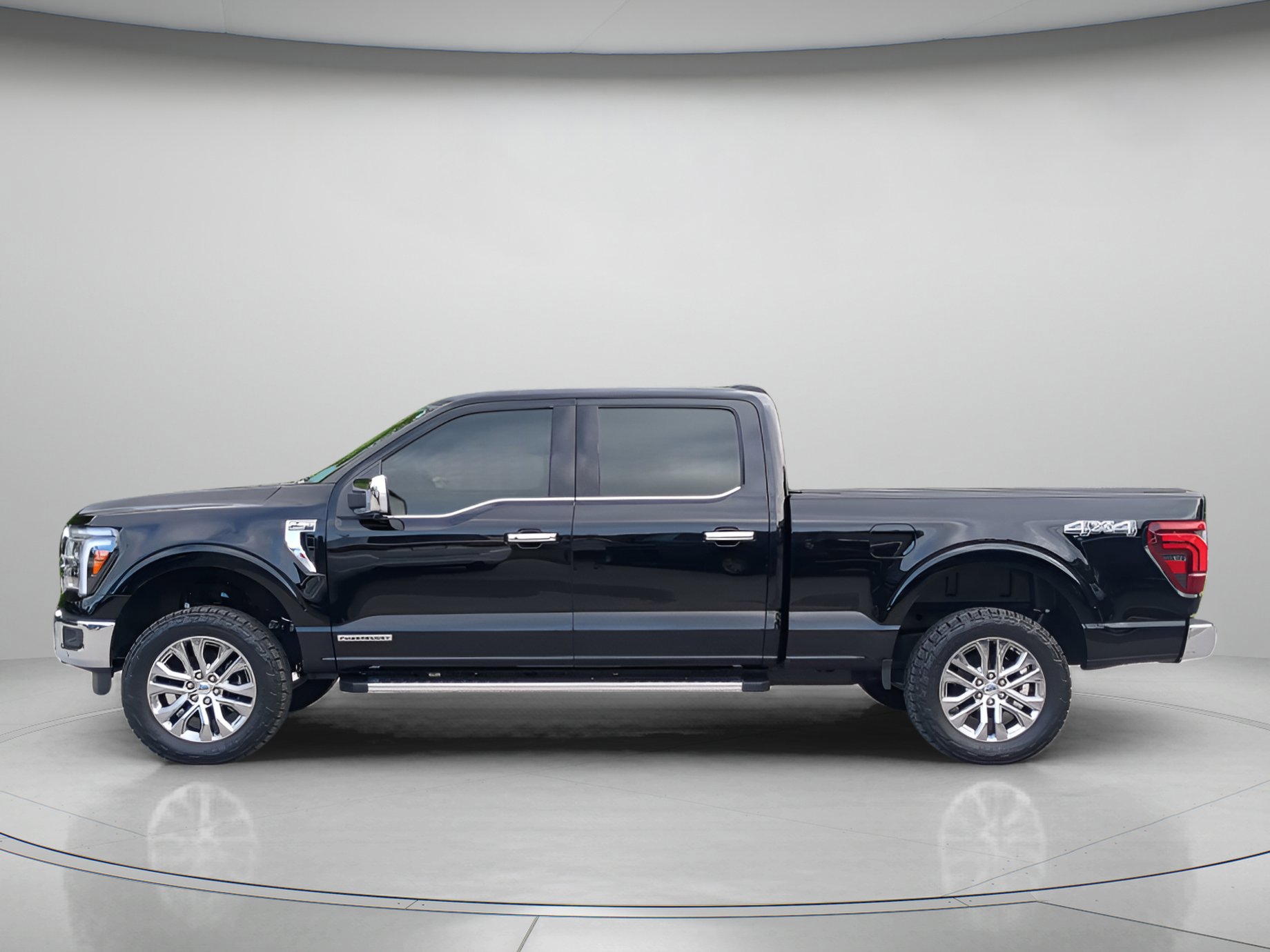 Certified 2025 Ford F150 Lariat w/ Equipment Group 502A High AWD/4WD image 11