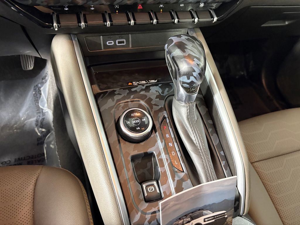 Used 2026 Chevrolet Colorado ZR2 w/ ZR2 Bison Edition image 21