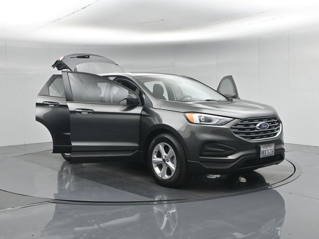 Certified 2019 Ford Edge SE FWD image 34