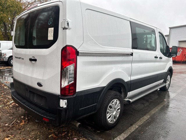 Certified 2025 Ford Transit 250 Low Roof w/ Exterior Upgrade Package RWD image 4