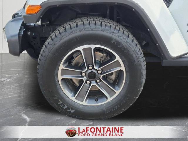 Used 2023 Jeep Wrangler Unlimited Sahara w/ Cold Weather Group AWD/4WD image 32