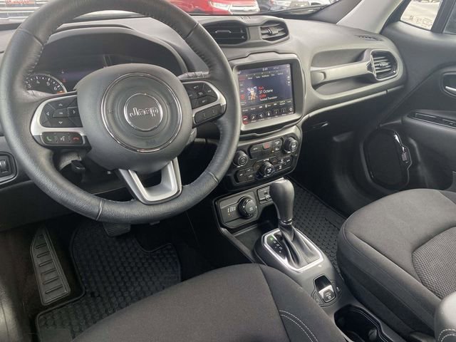 Used 2023 Jeep Renegade Altitude w/ Convenience Group I image 15