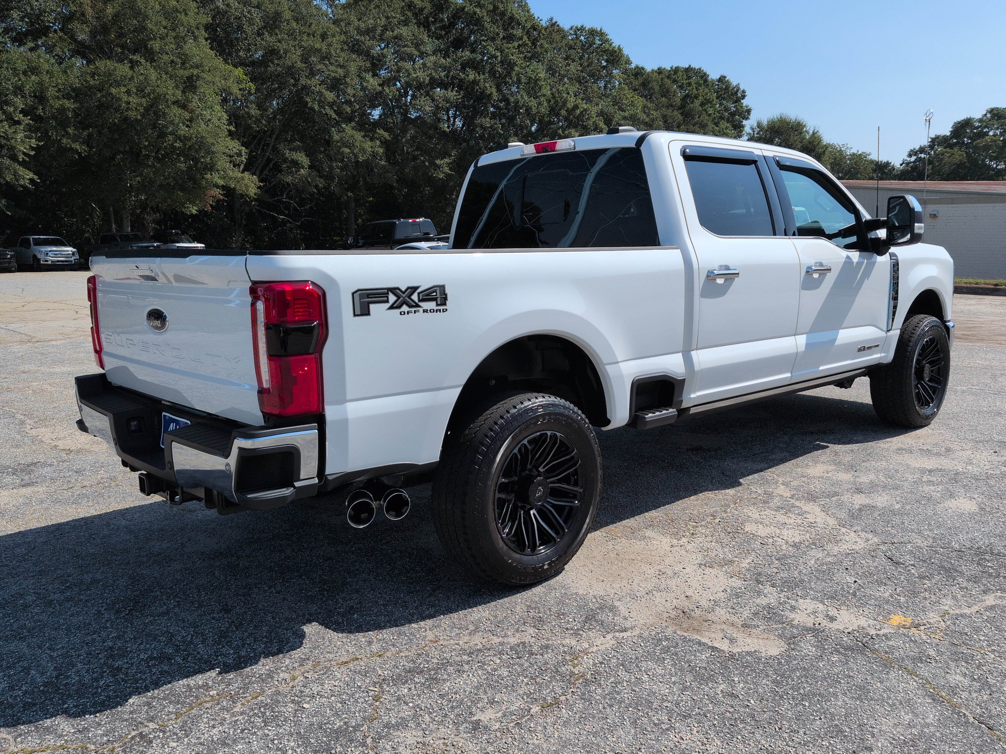 Certified 2024 Ford F350 Lariat w/ Lariat Ultimate Package AWD/4WD image 3