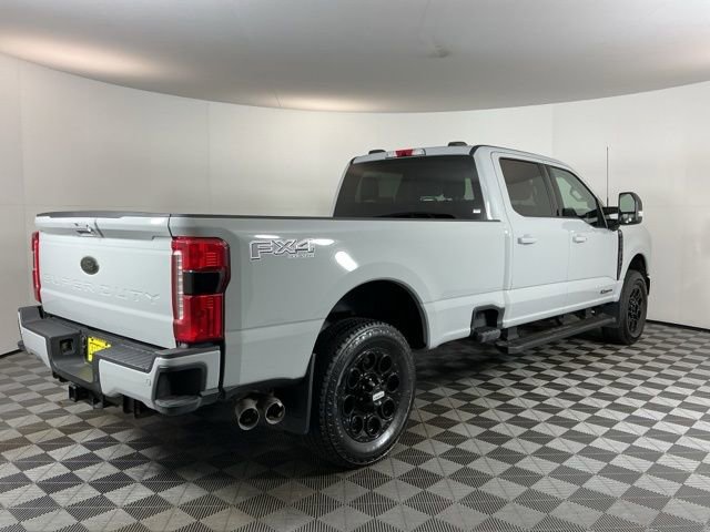 Certified 2025 Ford F350 Lariat w/ Black Appearance Package AWD/4WD image 4