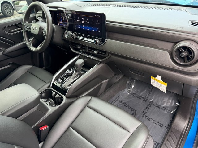 Used 2023 Chevrolet Colorado Trail Boss AWD/4WD image 30