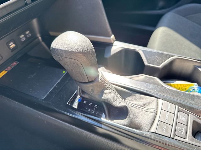 Used 2025 Toyota Camry LE image 21