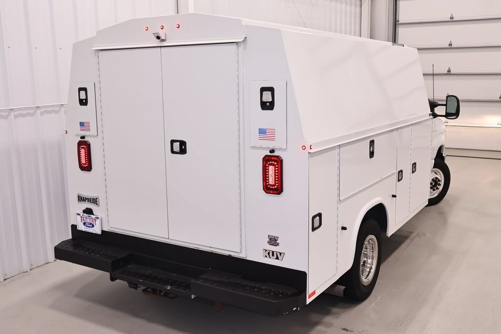 Certified 2024 Ford E-350 and Econoline 350 Super Duty w/ Power Windows & Locks Group RWD image 30