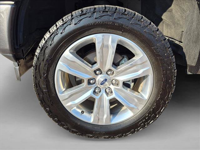 Certified 2018 Ford F150 Platinum w/ Equipment Group 701A Luxury AWD/4WD image 23