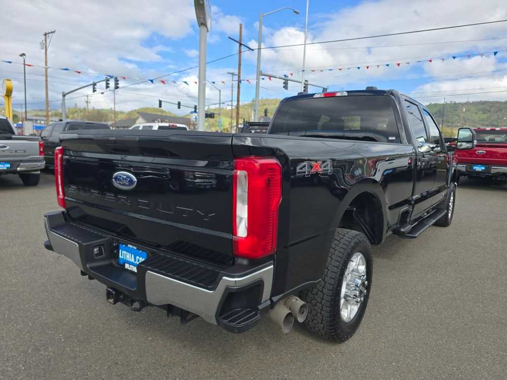 Certified 2025 Ford F350 XLT AWD/4WD image 5