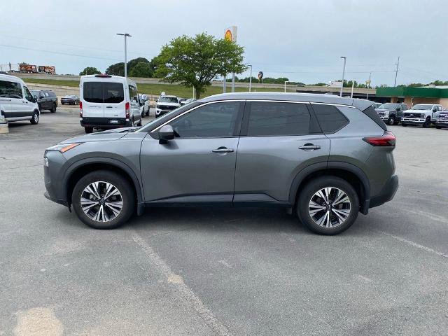 Used 2023 Nissan Rogue SV w/ SV Premium B Package FWD image 4