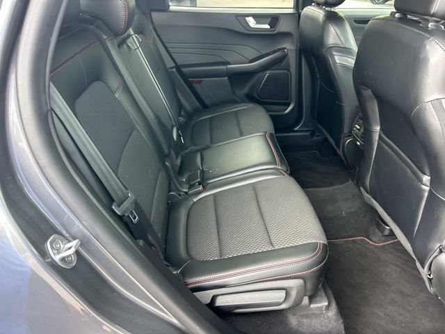 Certified 2023 Ford Escape ST-Line w/ Tech Pack #1 AWD/4WD image 26