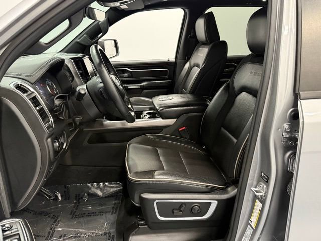 Used 2022 RAM 1500 Laramie AWD/4WD image 15