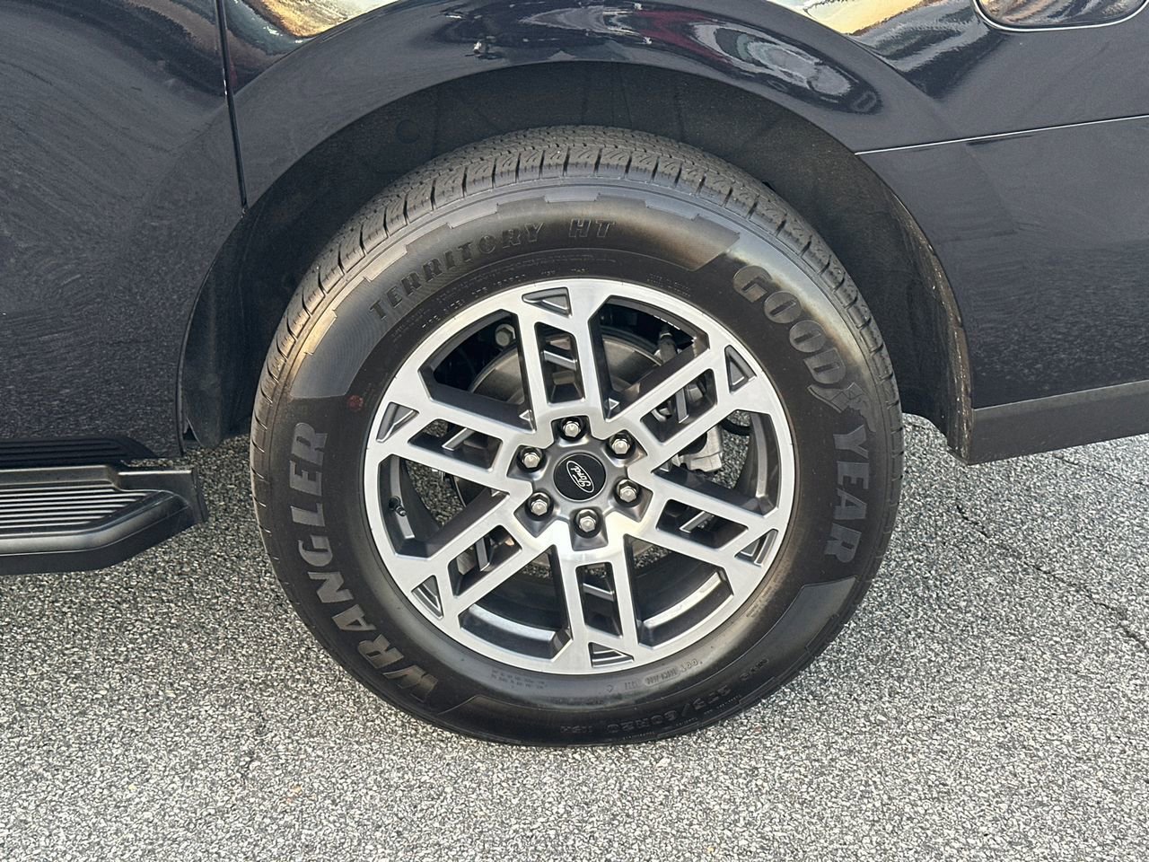 Certified 2025 Ford Expedition Max Active image 22