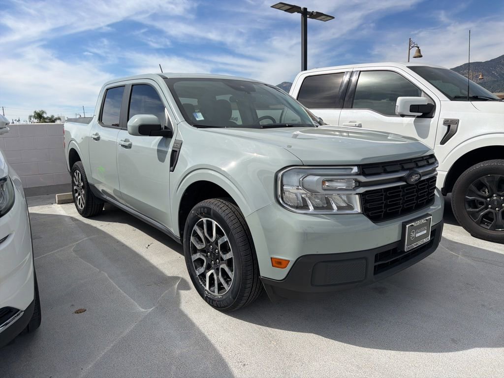 Certified 2023 Ford Maverick Lariat image 1