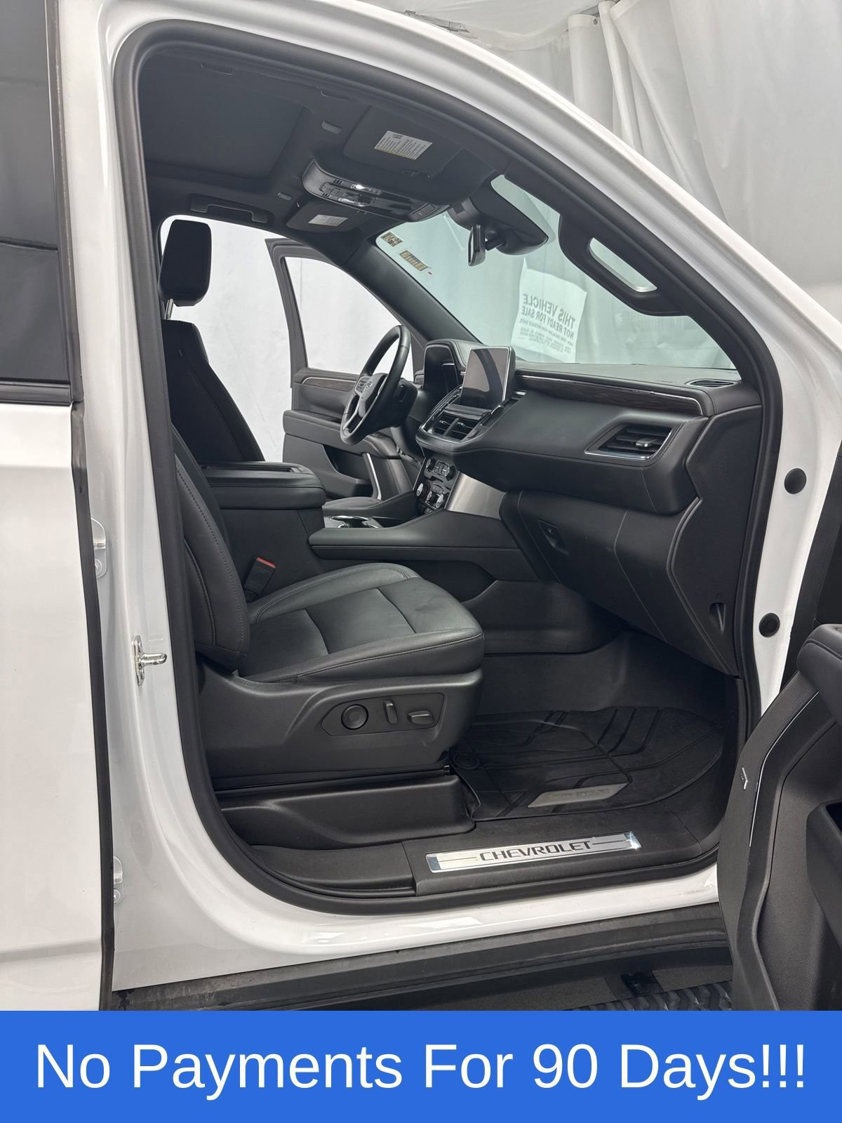 Used 2023 Chevrolet Suburban Z71 w/ Luxury Package image 33