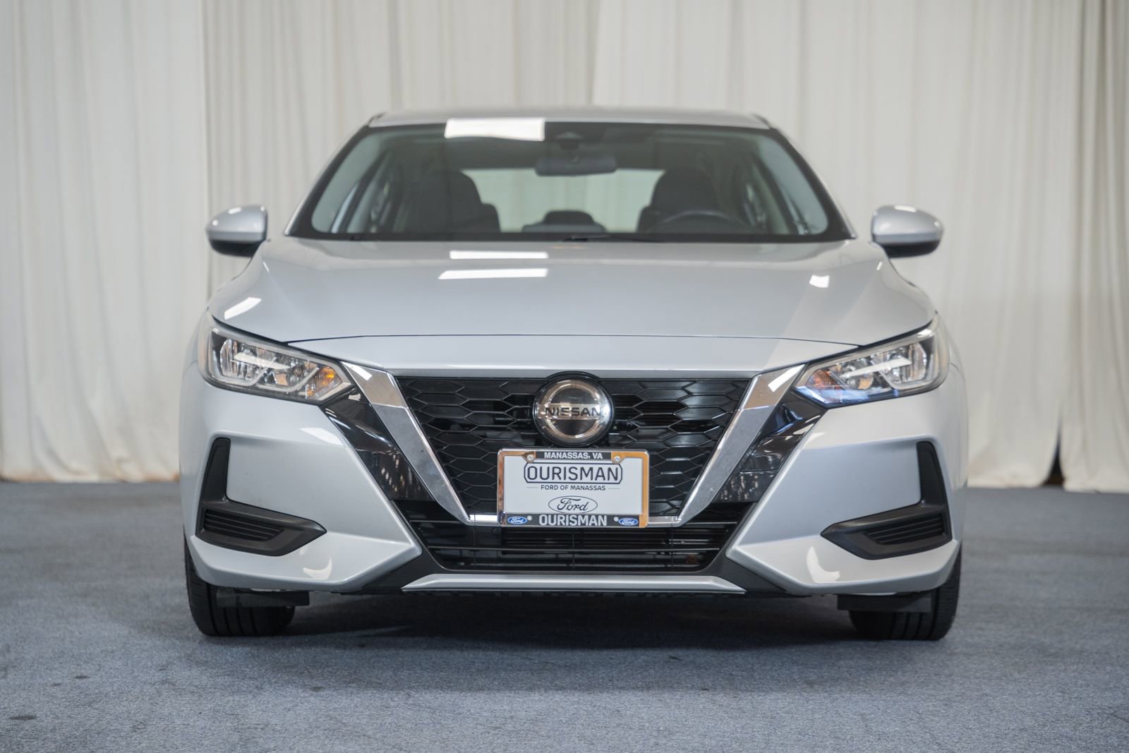 Used 2021 Nissan Sentra SV w/ Trunk Package FWD image 2