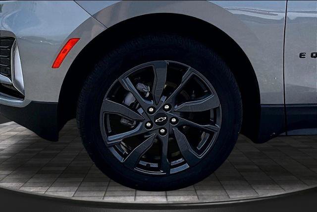 Used 2023 Chevrolet Equinox RS AWD/4WD image 9