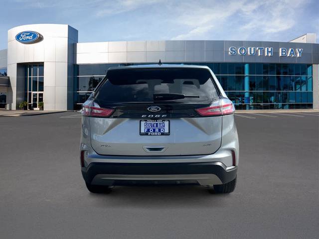 Certified 2023 Ford Edge SEL w/ Convenience Package AWD/4WD image 4