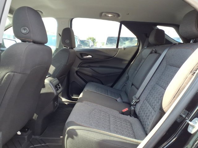 Used 2023 Chevrolet Equinox LT FWD image 11