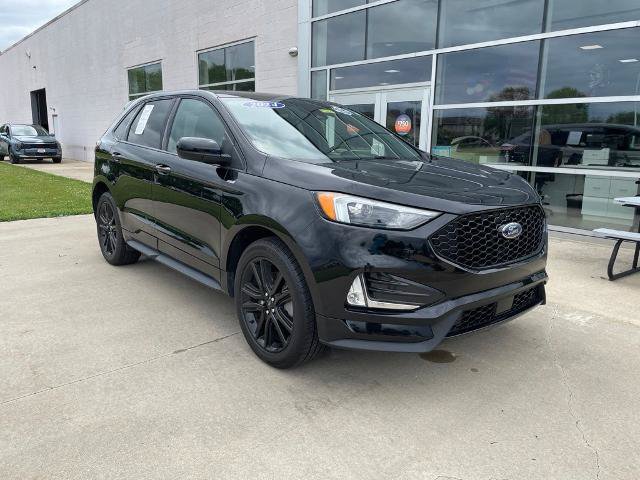 Certified 2024 Ford Edge ST-Line AWD/4WD image 1