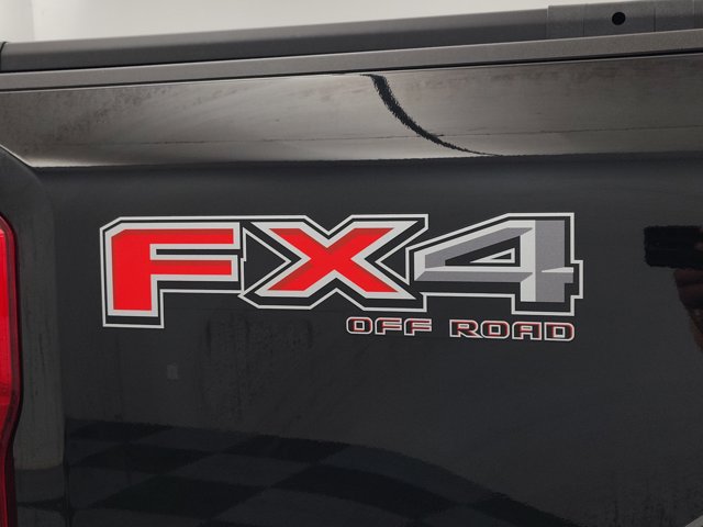 Certified 2023 Ford F250 Lariat w/ Lariat Ultimate Package AWD/4WD image 16