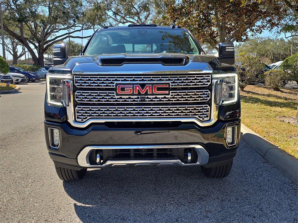Used 2021 GMC Sierra 2500 Denali w/ Denali Black Diamond Edition image 5