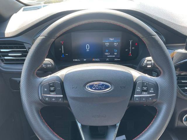 Certified 2025 Ford Escape ST-Line AWD/4WD image 28