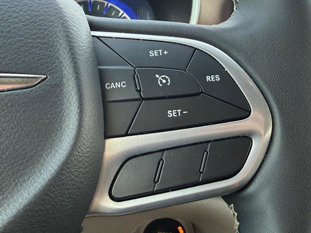 Used 2023 Chrysler Voyager LX FWD image 15