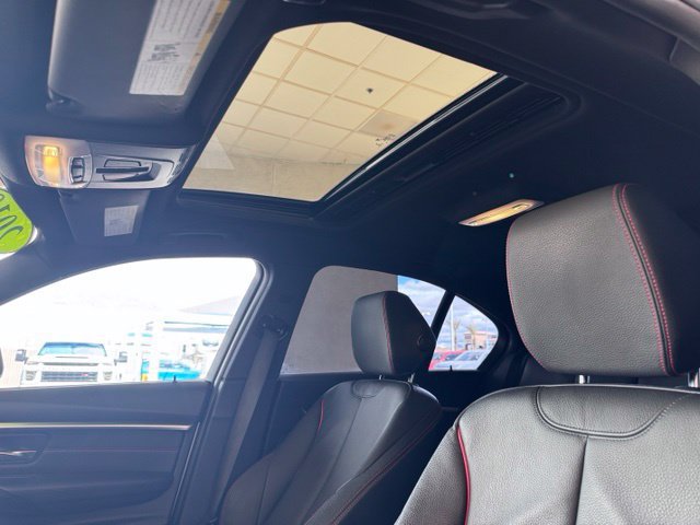 Used 2018 BMW 330i Sedan w/ Premium Package RWD image 23