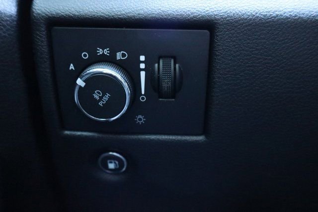 Used 2021 Jeep Grand Cherokee Limited image 27