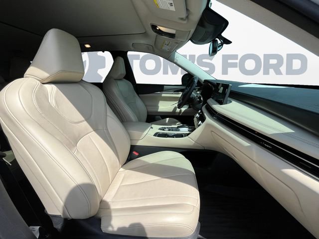 Used 2022 INFINITI QX60 Luxe w/ Cargo Package AWD/4WD image 17