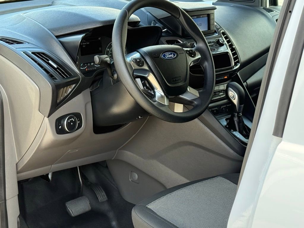 Certified 2023 Ford Transit Connect XL w/ Trailer Tow Package image 7