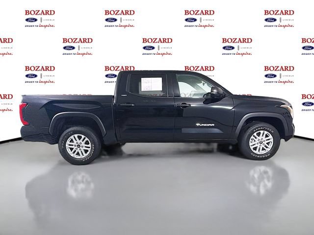 Used 2023 Toyota Tundra SR5 w/ SR5 Convenience Package AWD/4WD image 9