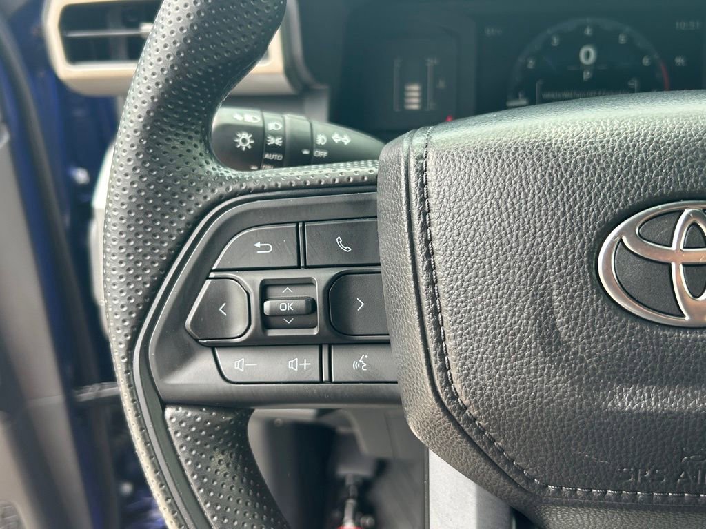 Used 2025 Toyota Tacoma SR5 RWD image 34