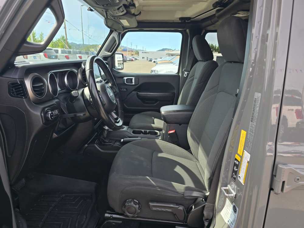 Used 2020 Jeep Gladiator Sport w/ Quick Order Package 24S AWD/4WD image 9