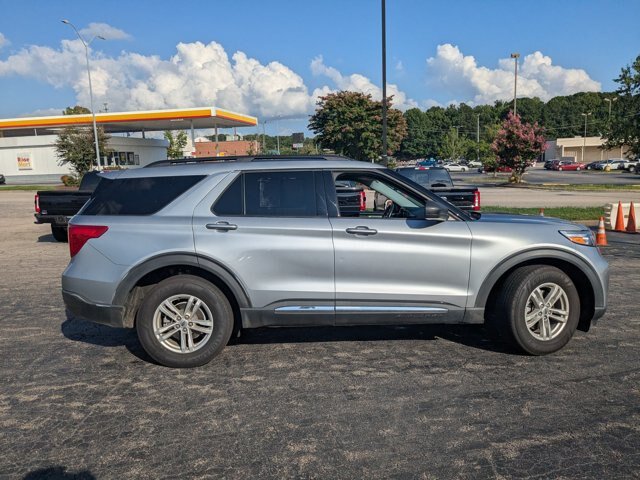 Certified 2023 Ford Explorer XLT AWD/4WD image 12