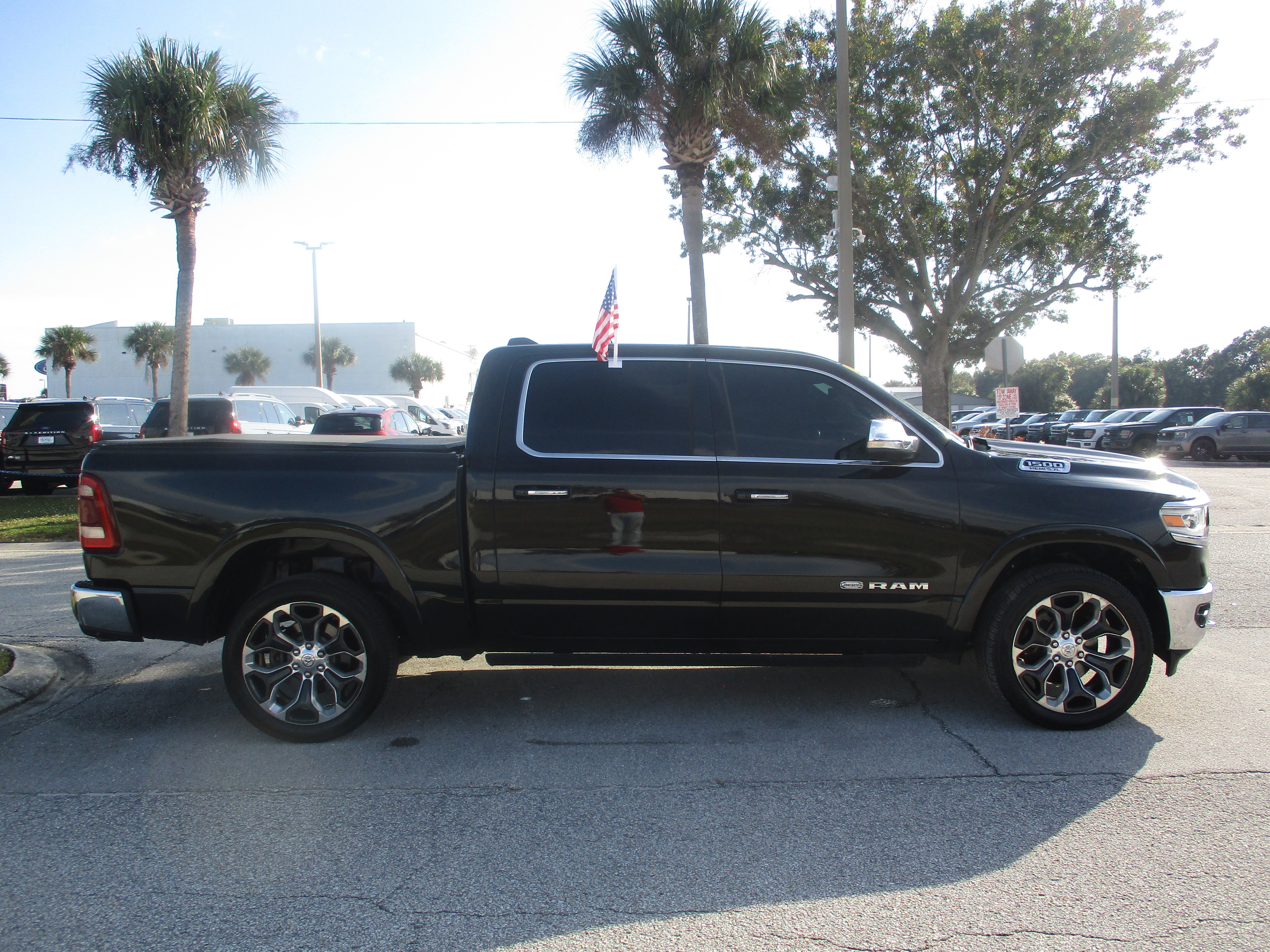 Used 2019 RAM 1500 Laramie Longhorn image 6