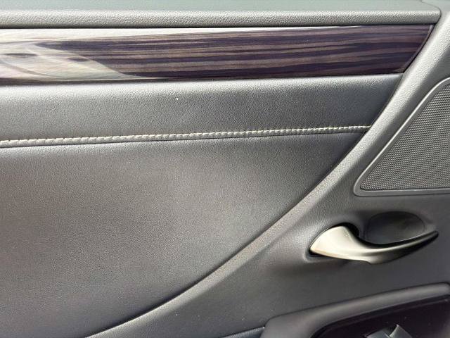 Used 2020 Lexus ES 350 w/ Premium Package FWD image 22