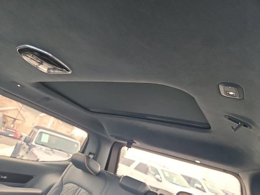 Used 2022 Jeep Grand Wagoneer Series III w/ Rear Seat Video Group 1 image 43