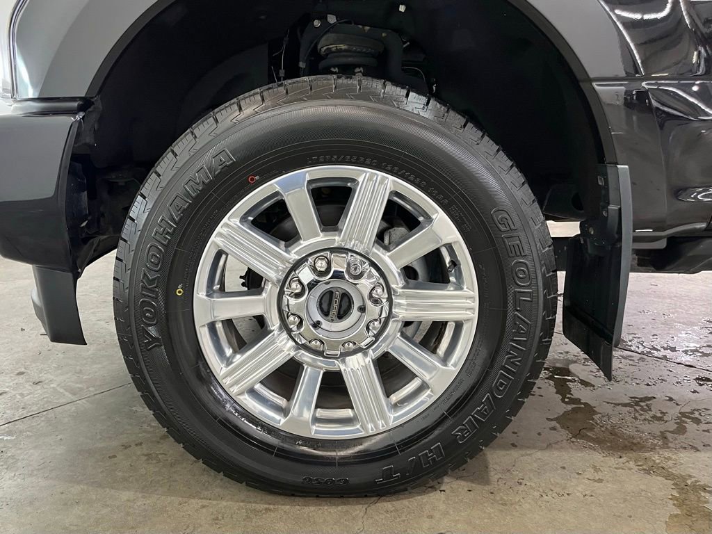 Certified 2019 Ford F350 Limited w/ FX4 Off-Road Package AWD/4WD image 15