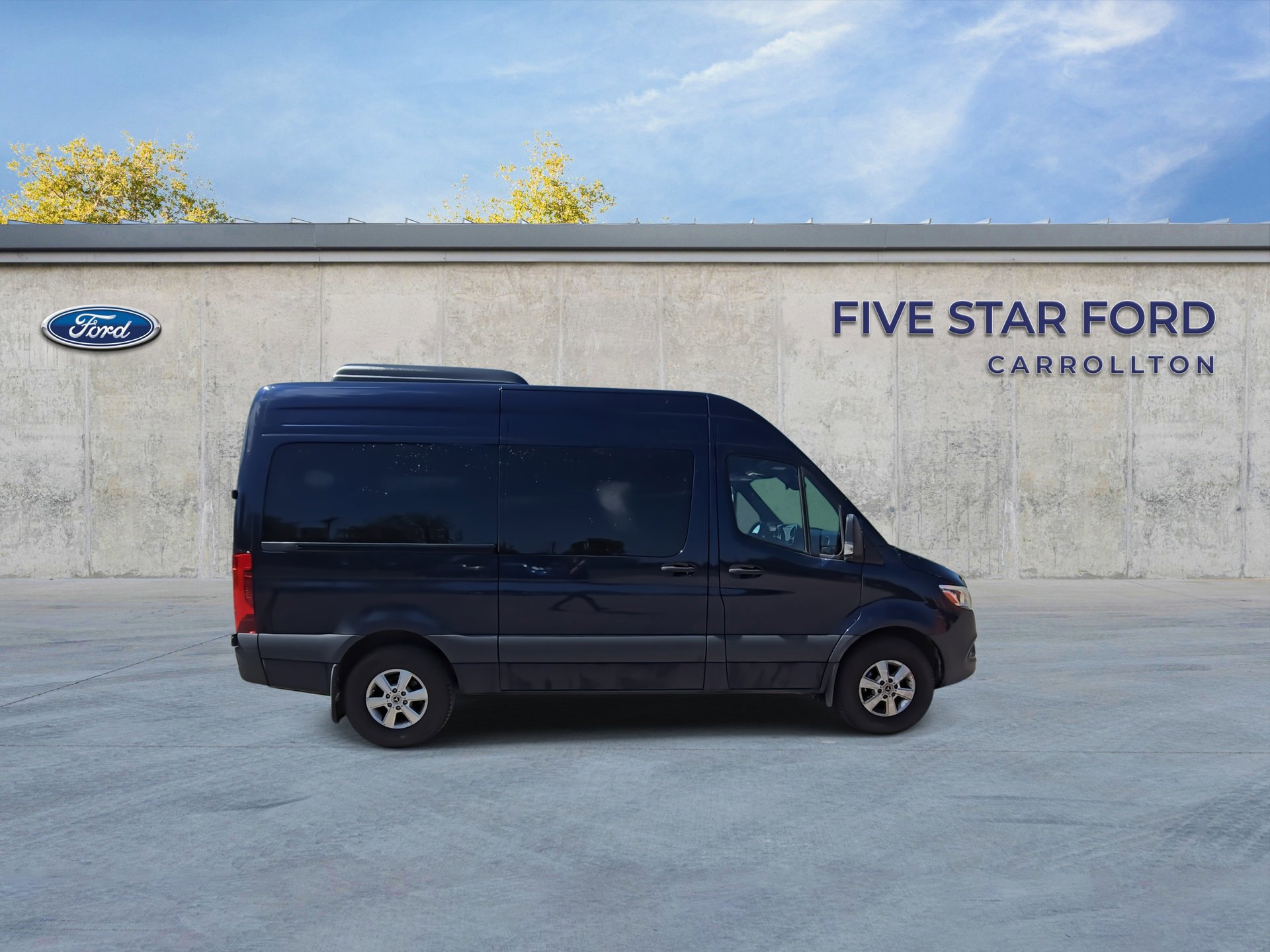 Used 2024 Mercedes-Benz Sprinter 2500 image 6