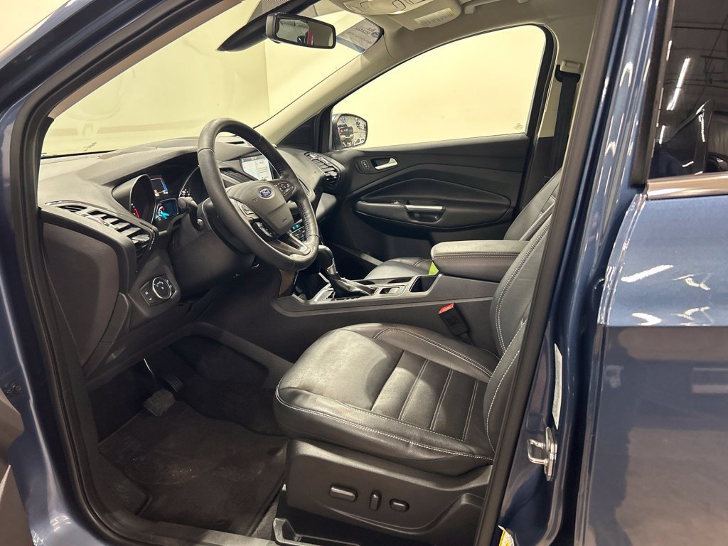Certified 2018 Ford Escape Titanium AWD/4WD image 10