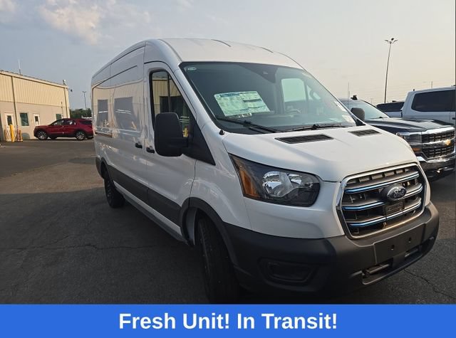Certified 2023 Ford E-Transit Medium Roof RWD image 4