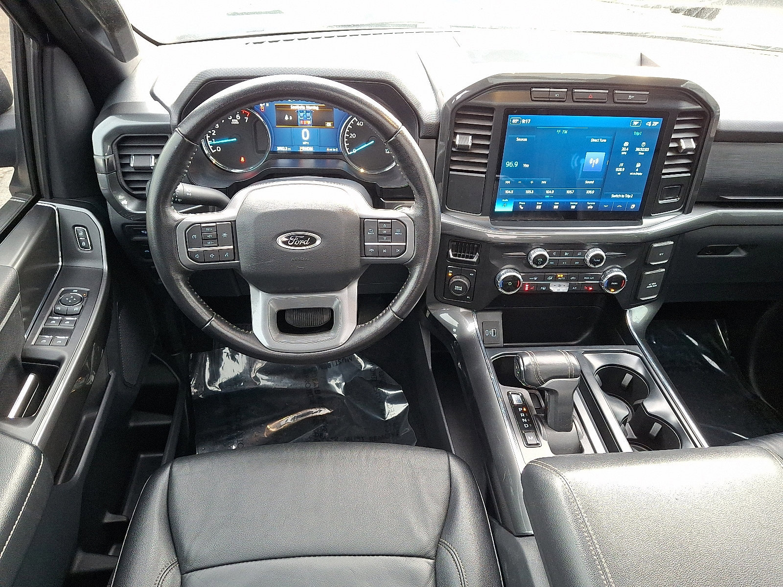 Certified 2022 Ford F150 XLT w/ Equipment Group 302A High image 11